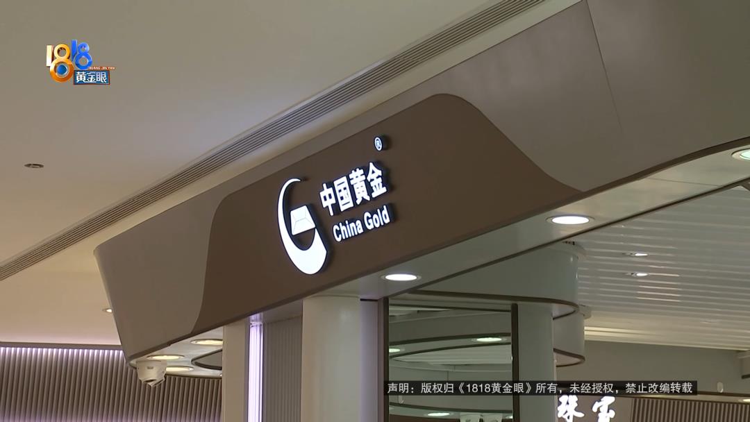 DƬ